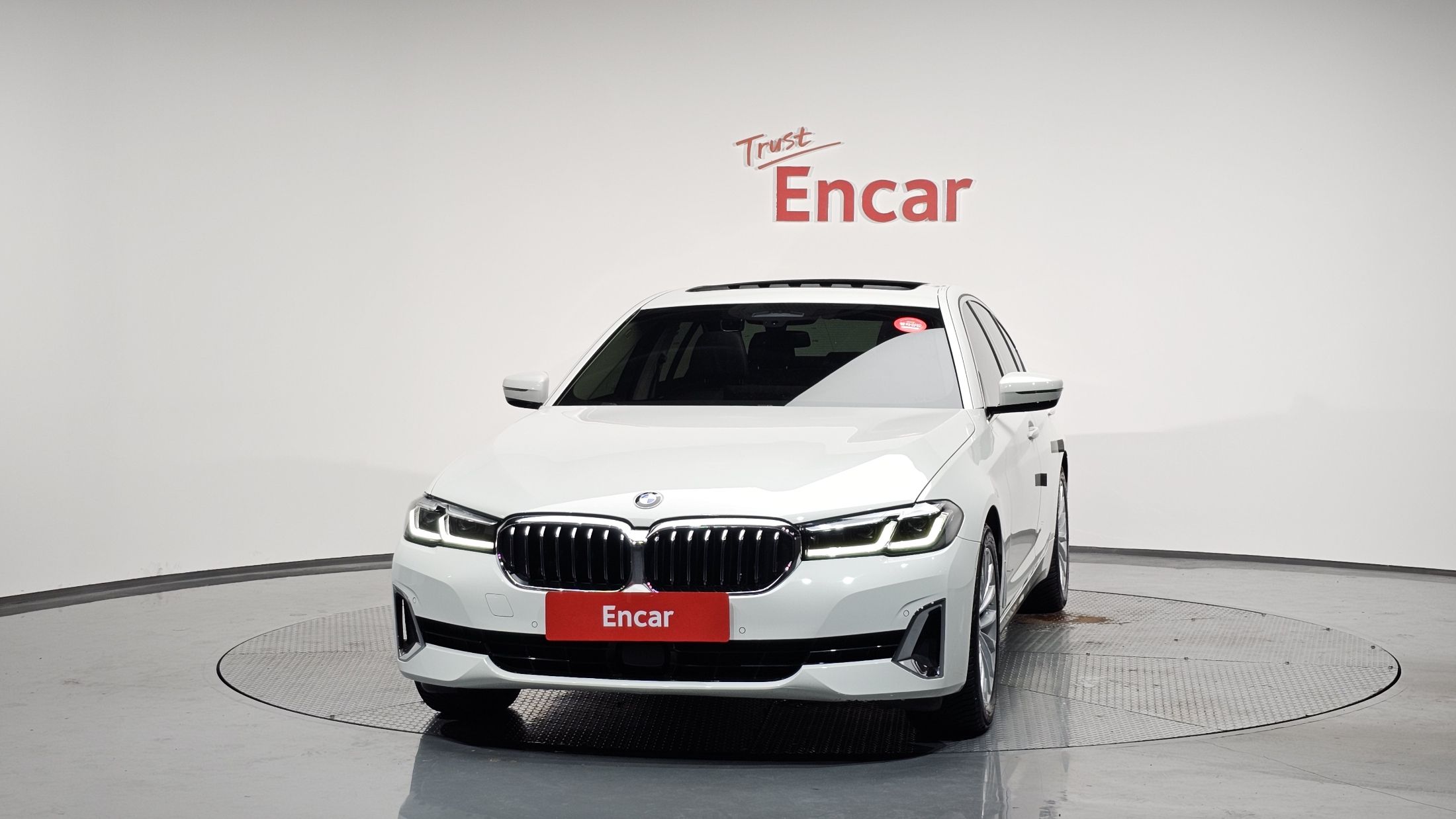 BMW 5-SERIES G30 2021
