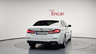 BMW 5-SERIES G30 2021