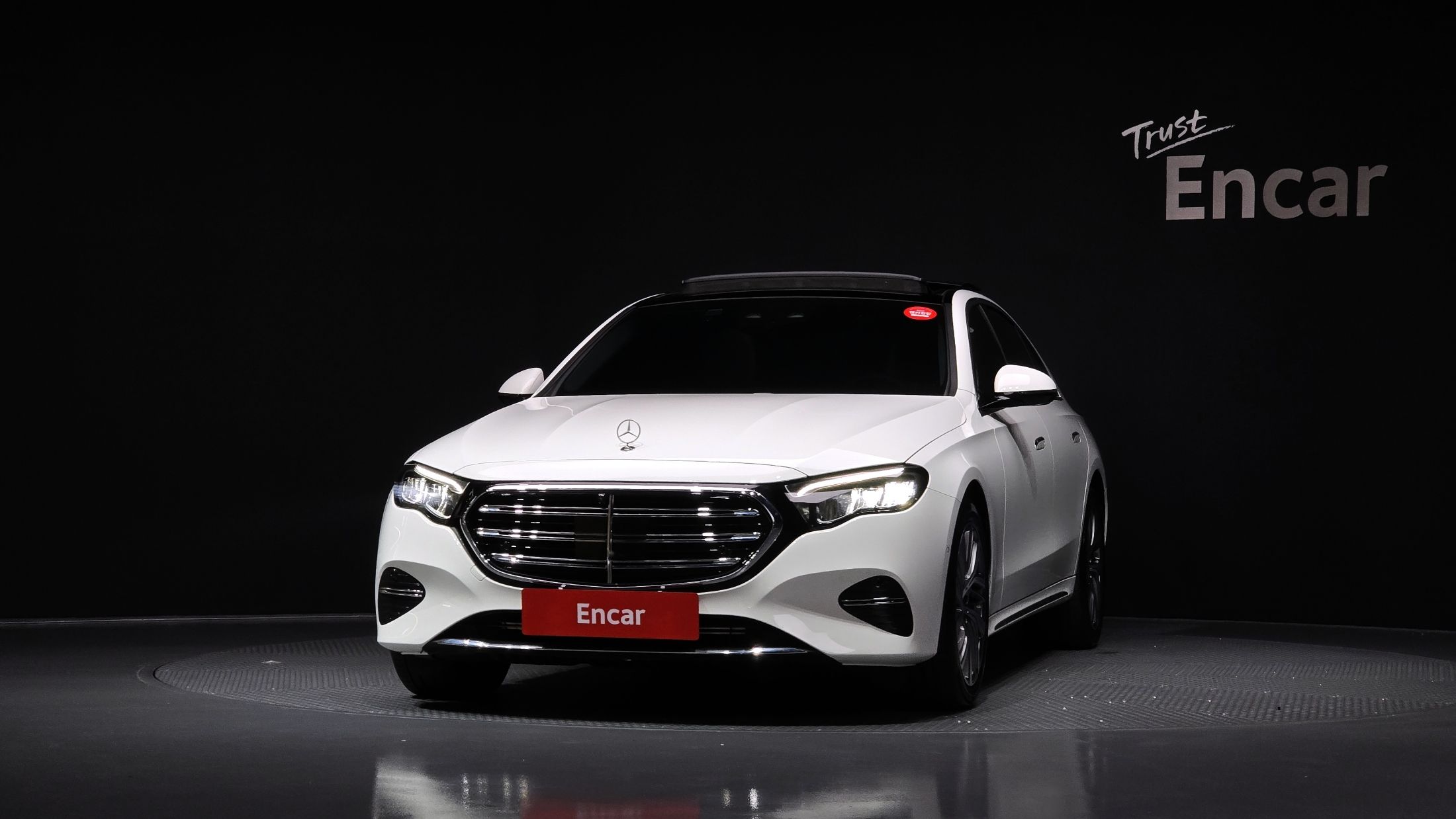 MERCEDES BENZ E-CLASS W214 2024