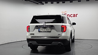 FORD EXPLORER 2021