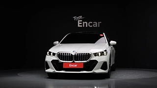 BMW 5-SERIES G60 2024