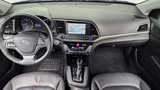 HYUNDAI AVANTE AD 2016