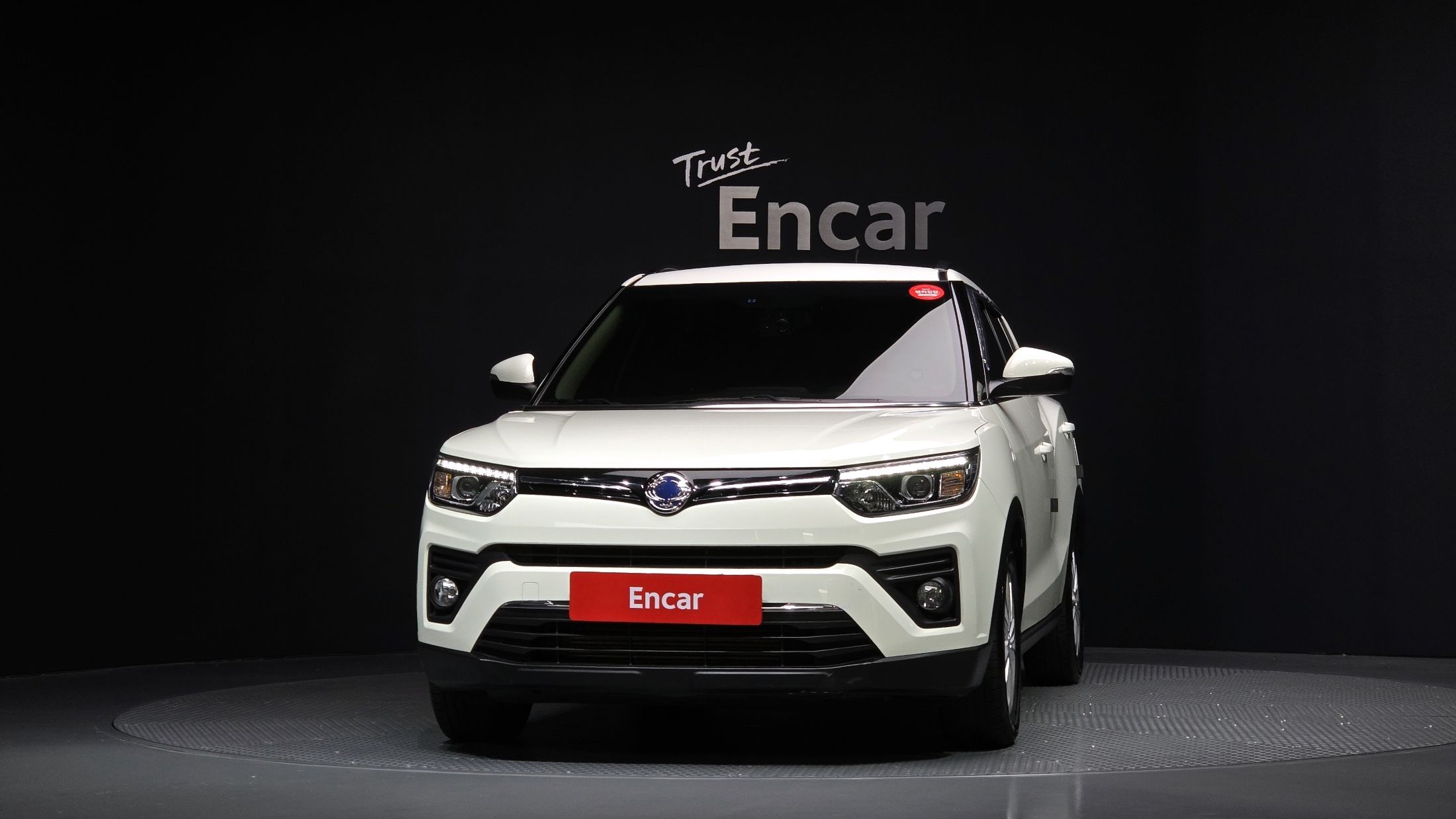 SSANGYONG TIVOLI VERY NEW 2019