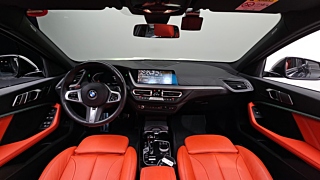 BMW 1-SERIES F40 2022