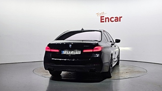 BMW 5-SERIES G30 2021