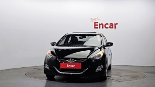 HYUNDAI AVANTE MD 2010