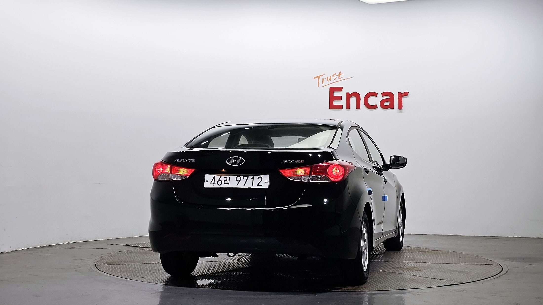 HYUNDAI AVANTE MD 2010