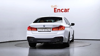 BMW 5-SERIES G30 2017
