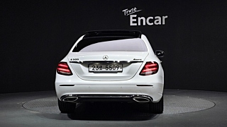 MERCEDES BENZ E-CLASS W213 2019