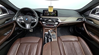 BMW 5-SERIES G30 2019