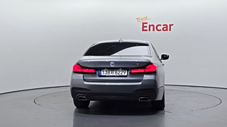 BMW 5-SERIES G30 2023