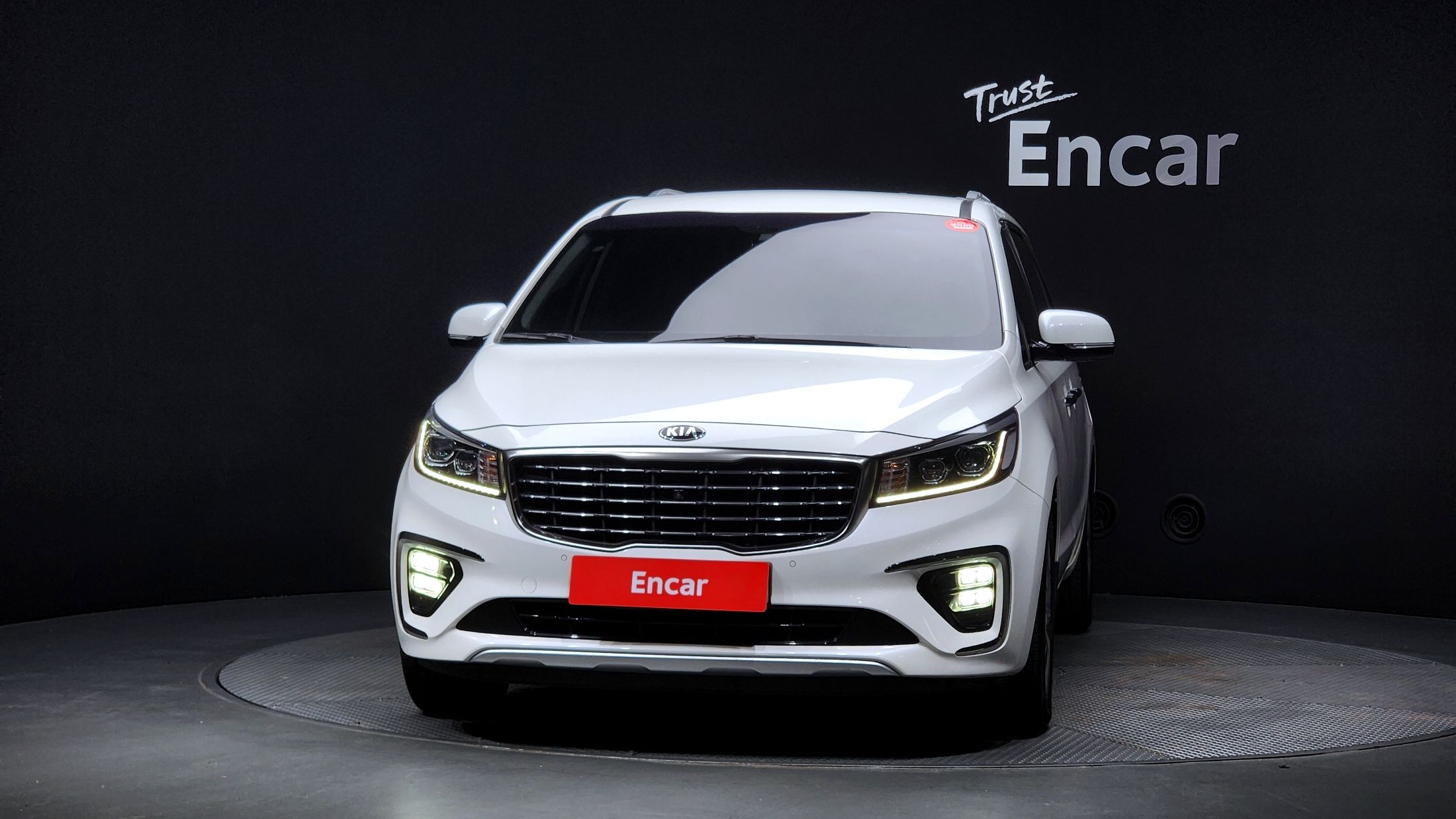 KIA CARNIVAL 2019