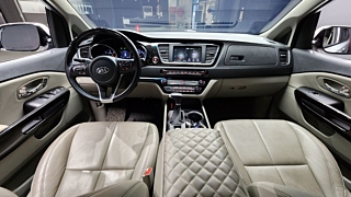 KIA CARNIVAL 2019