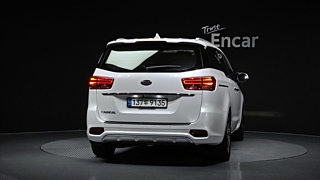 KIA CARNIVAL 2020