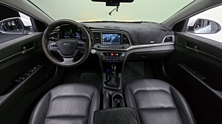 HYUNDAI AVANTE AD 2018
