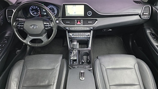 HYUNDAI GRANDEUR IG 2017