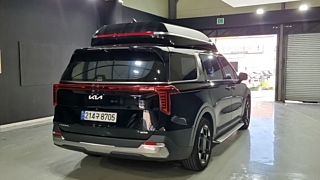 KIA CARNIVAL 2024