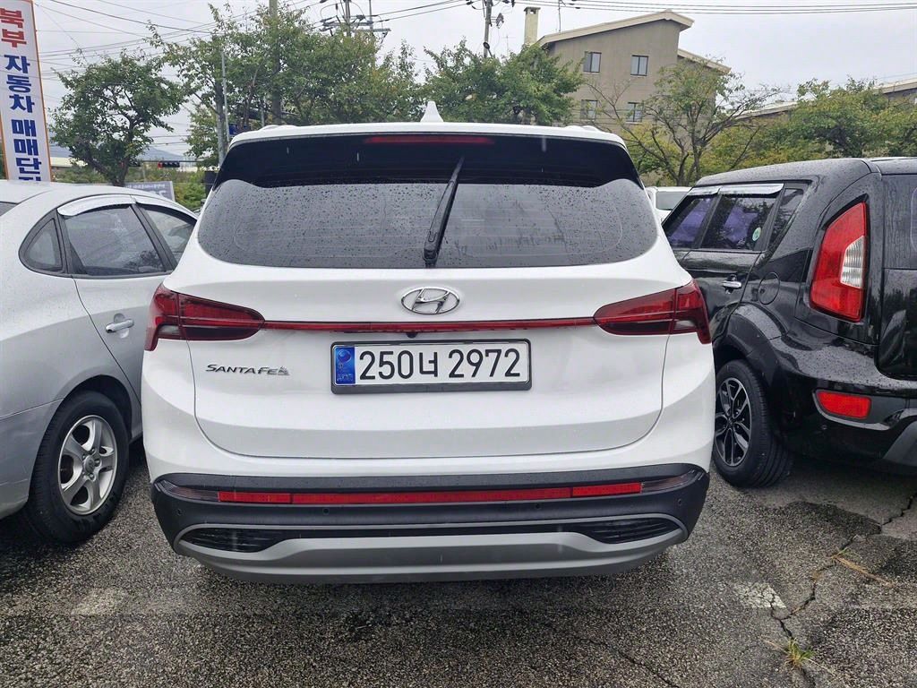 HYUNDAI SANTAFE 2021
