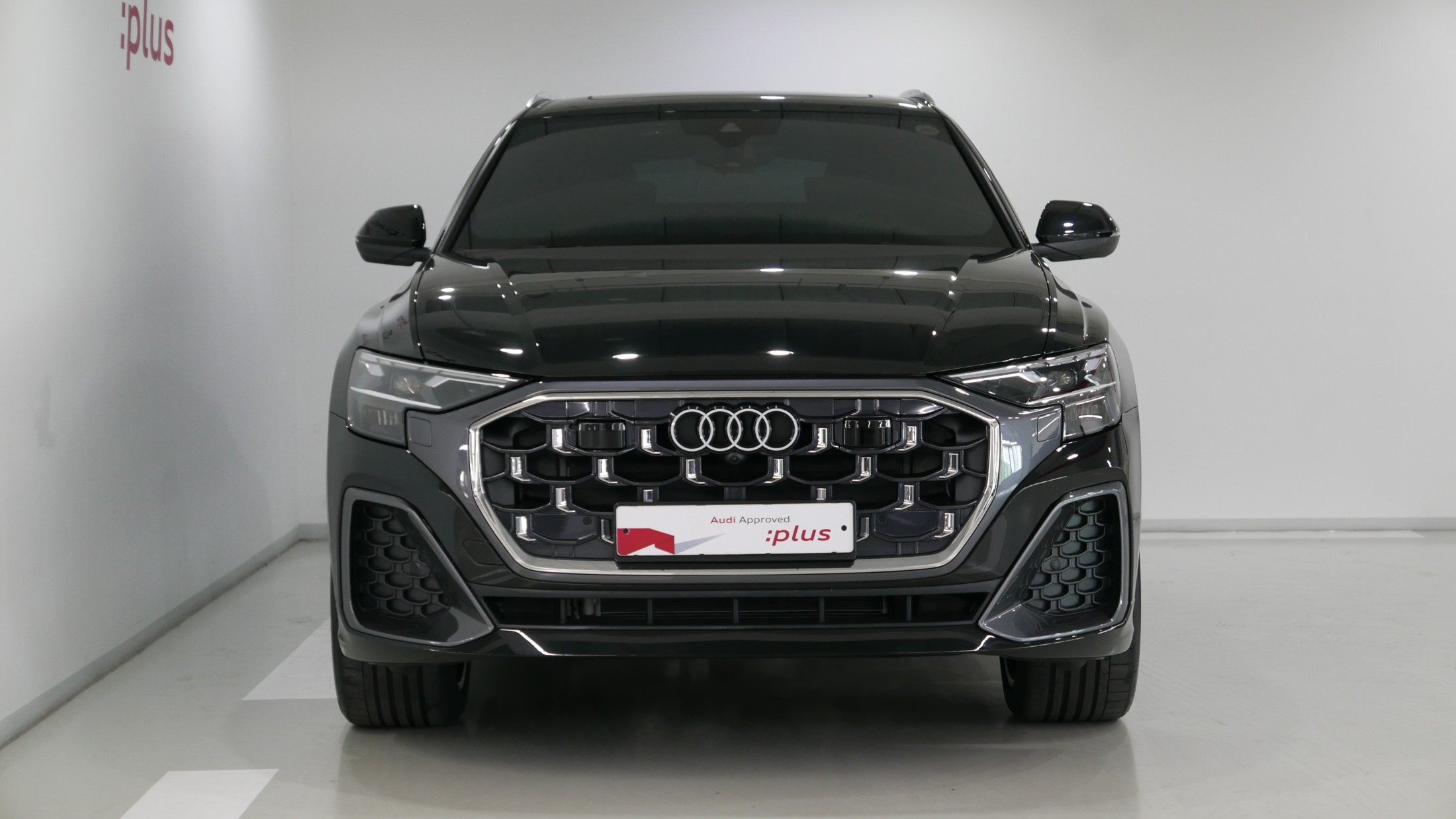AUDI Q8 4M 2024