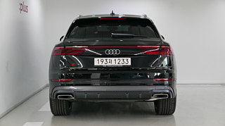 AUDI Q8 4M 2024