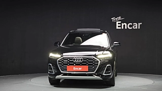 AUDI Q5 FY 2022