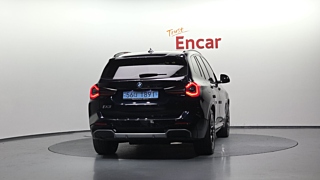 BMW IX3 2022