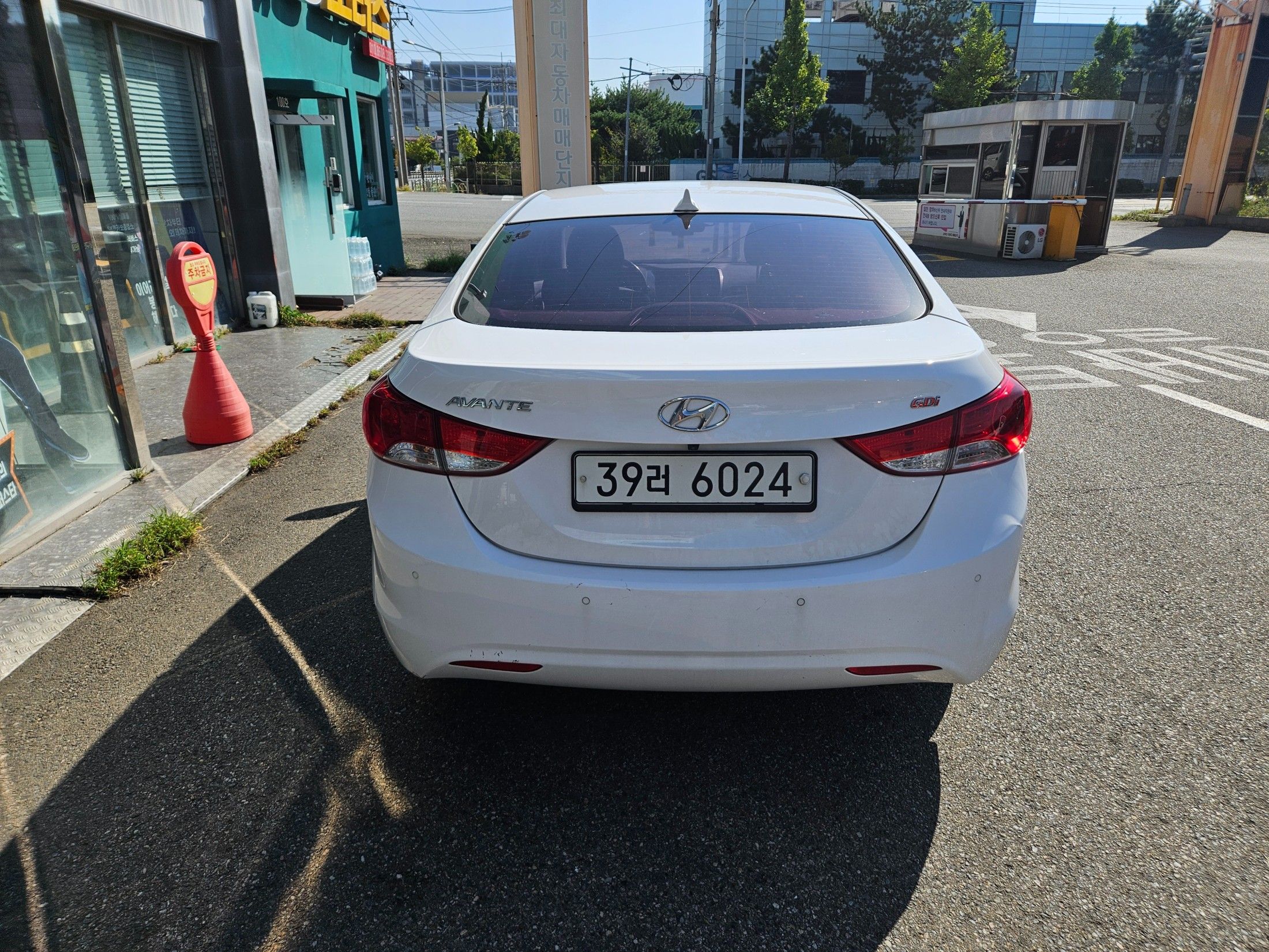 HYUNDAI AVANTE MD 2013