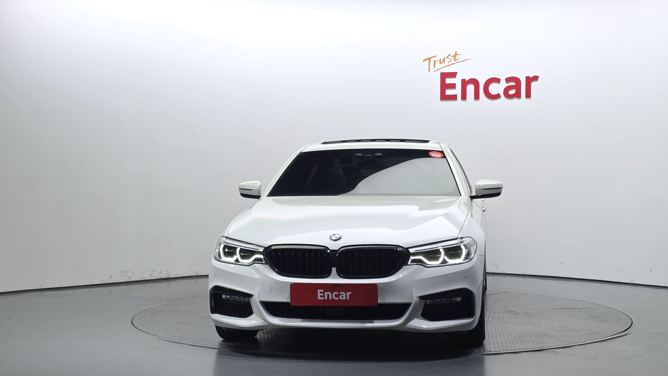 BMW 5-SERIES G30 2017