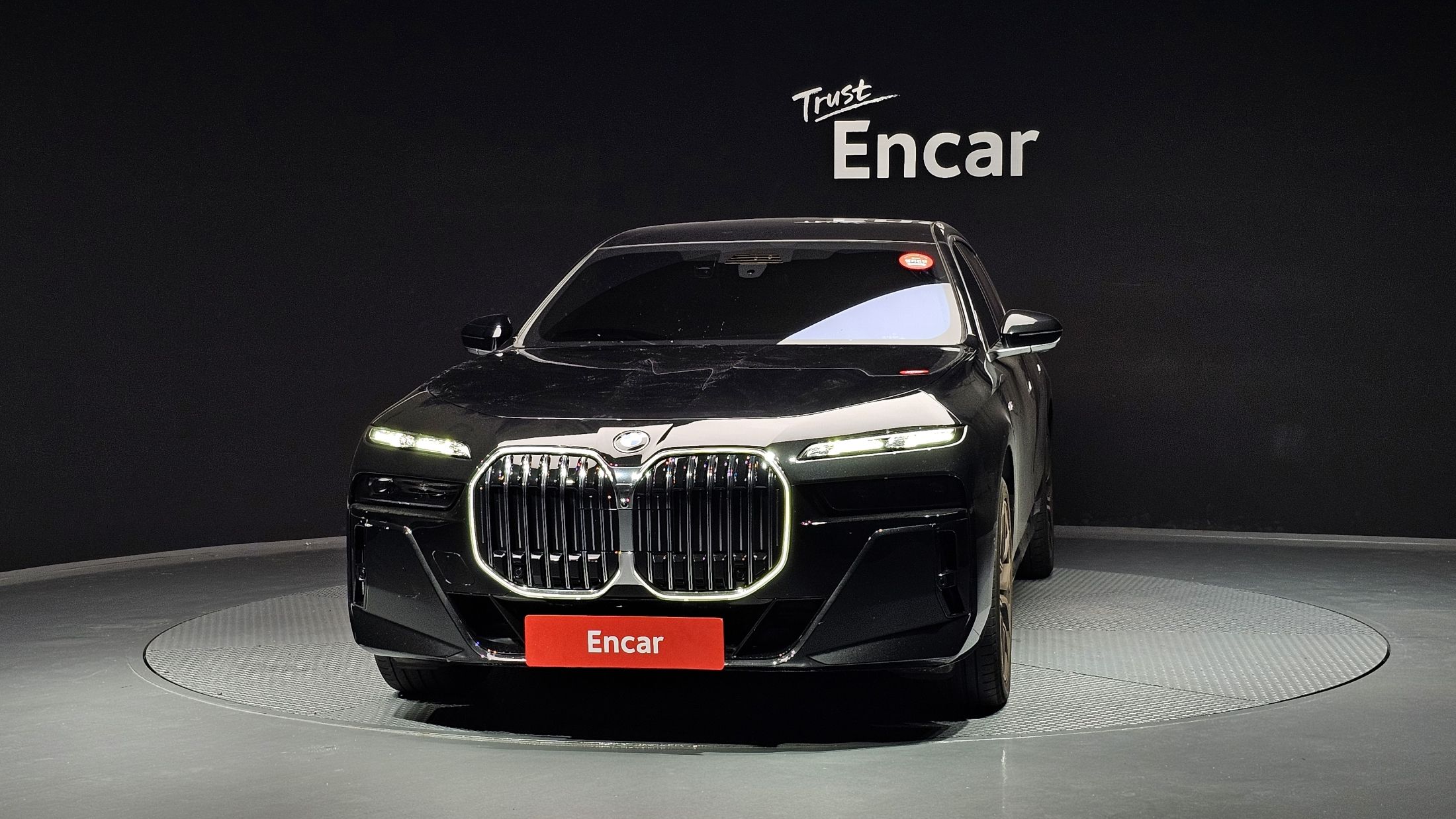 BMW 7-SERIES G70 2024