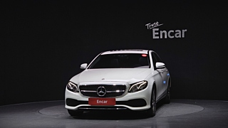 MERCEDES BENZ E-CLASS W213 2019