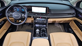 KIA CARNIVAL 2023