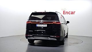 KIA CARNIVAL 2023