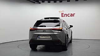 LEXUS UX250H 2023