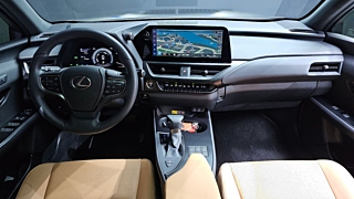 LEXUS UX250H 2023