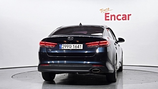 KIA K5 2017