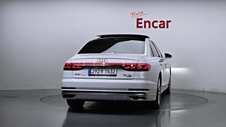 AUDI A8 D5 2021
