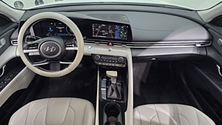 HYUNDAI AVANTE CN7 2022