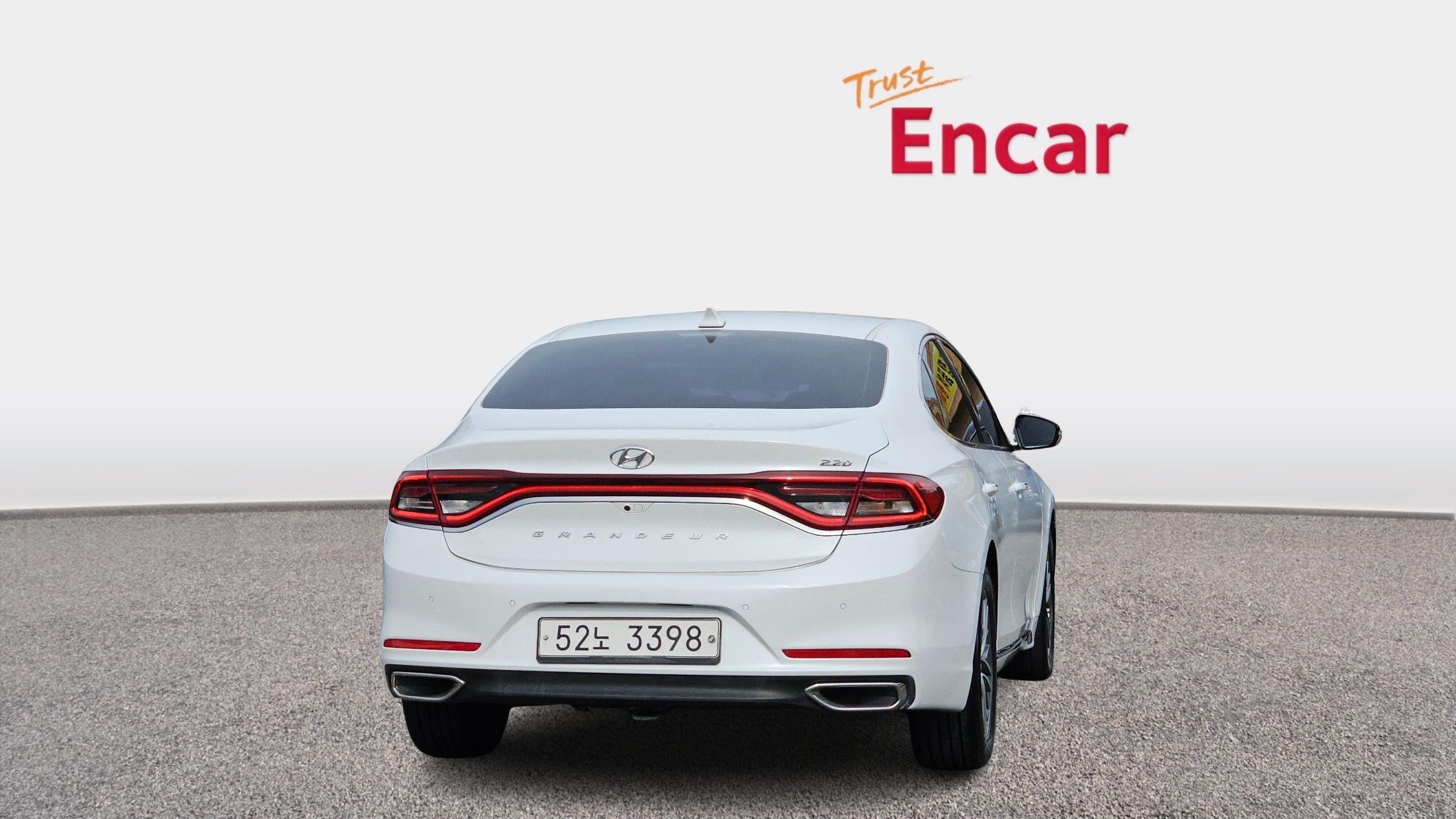 HYUNDAI GRANDEUR IG 2017