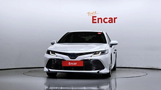 TOYOTA CAMRY XV70 2019