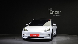 TESLA MODEL 3 2021