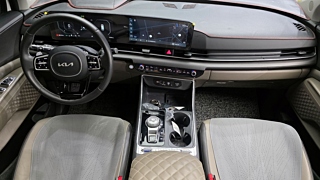 KIA CARNIVAL 2024
