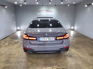 BMW 5-SERIES G30 2022