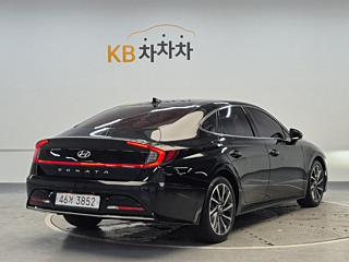 HYUNDAI SONATA DN8 2019