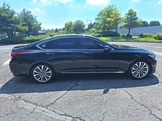 HYUNDAI GENESIS DH 2016