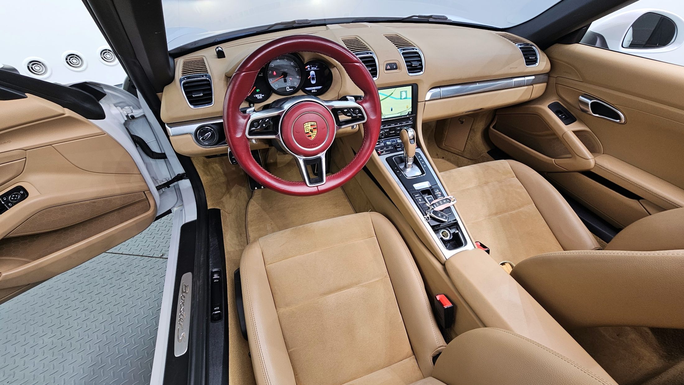 PORSCHE BOXSTER 2015