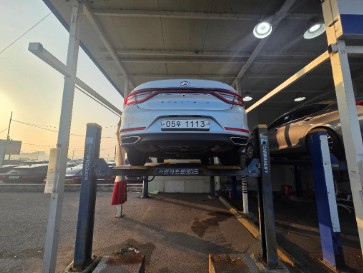 HYUNDAI GRANDEUR IG 2017