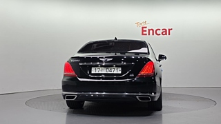GENESIS EQ900 2016