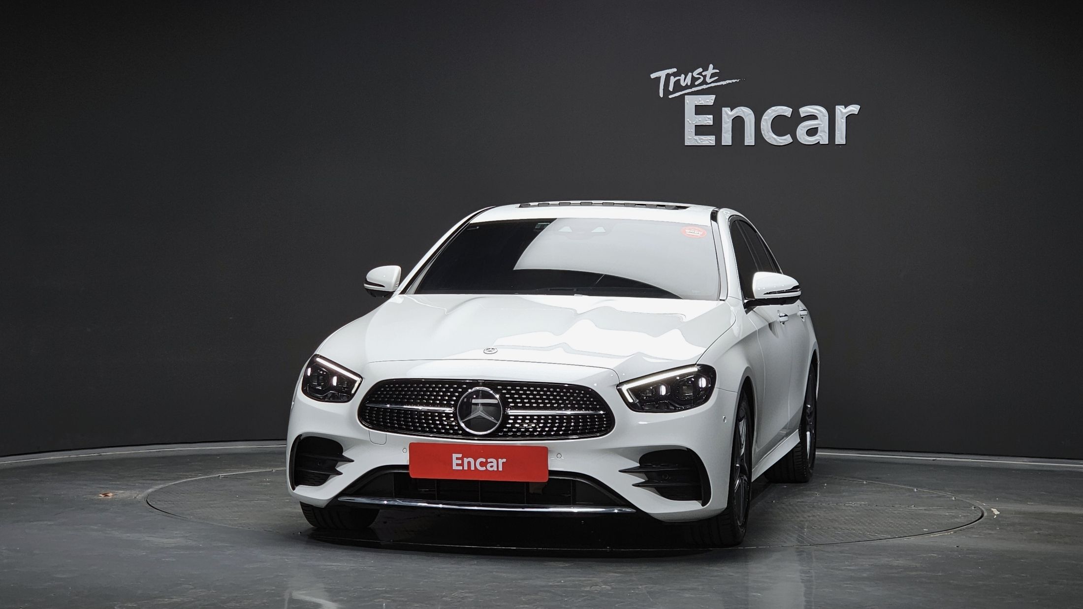 MERCEDES BENZ E-CLASS W213 2023