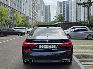 BMW 7-SERIES G11 2018