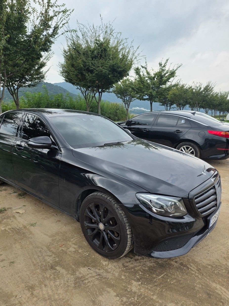 MERCEDES BENZ E-CLASS W213 2016